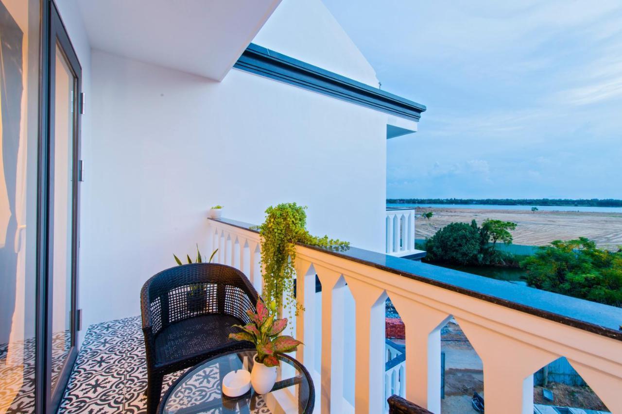 Gem Riverside Hotel Hoi An Exterior photo